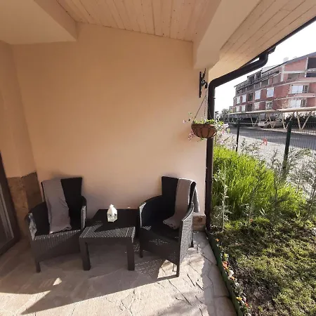 Bayview Family Garden A1 בורגאס
